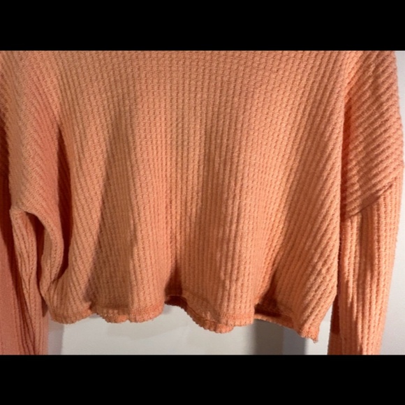 Wild Fable Long Sleeve Waffle Knit Crop Pullover Top/Sweater Peach Size S - NWT - Picture 5 of 15